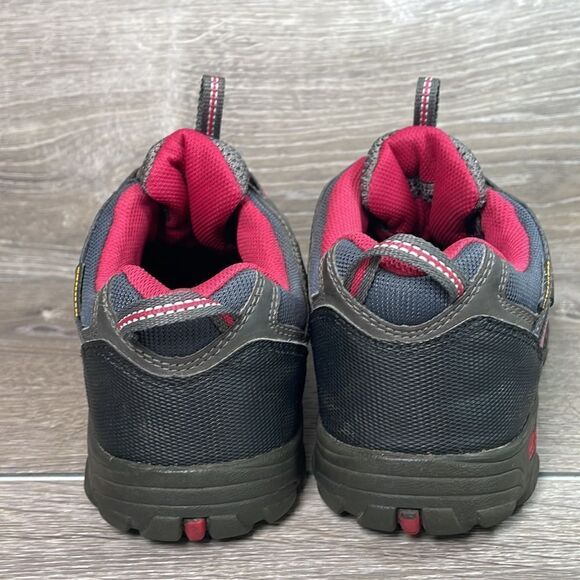 Keen Koven Low Top Youth Size 5 Gray Red Waterproof Hiking Boots - Picture 4 of 11